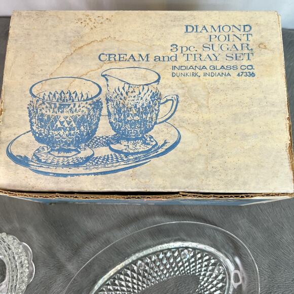 Vintage Indiana Glass Clear Diamond Point 3 Piece Sugar Creamer & Tray Set W/Box - Picture 4 of 7
